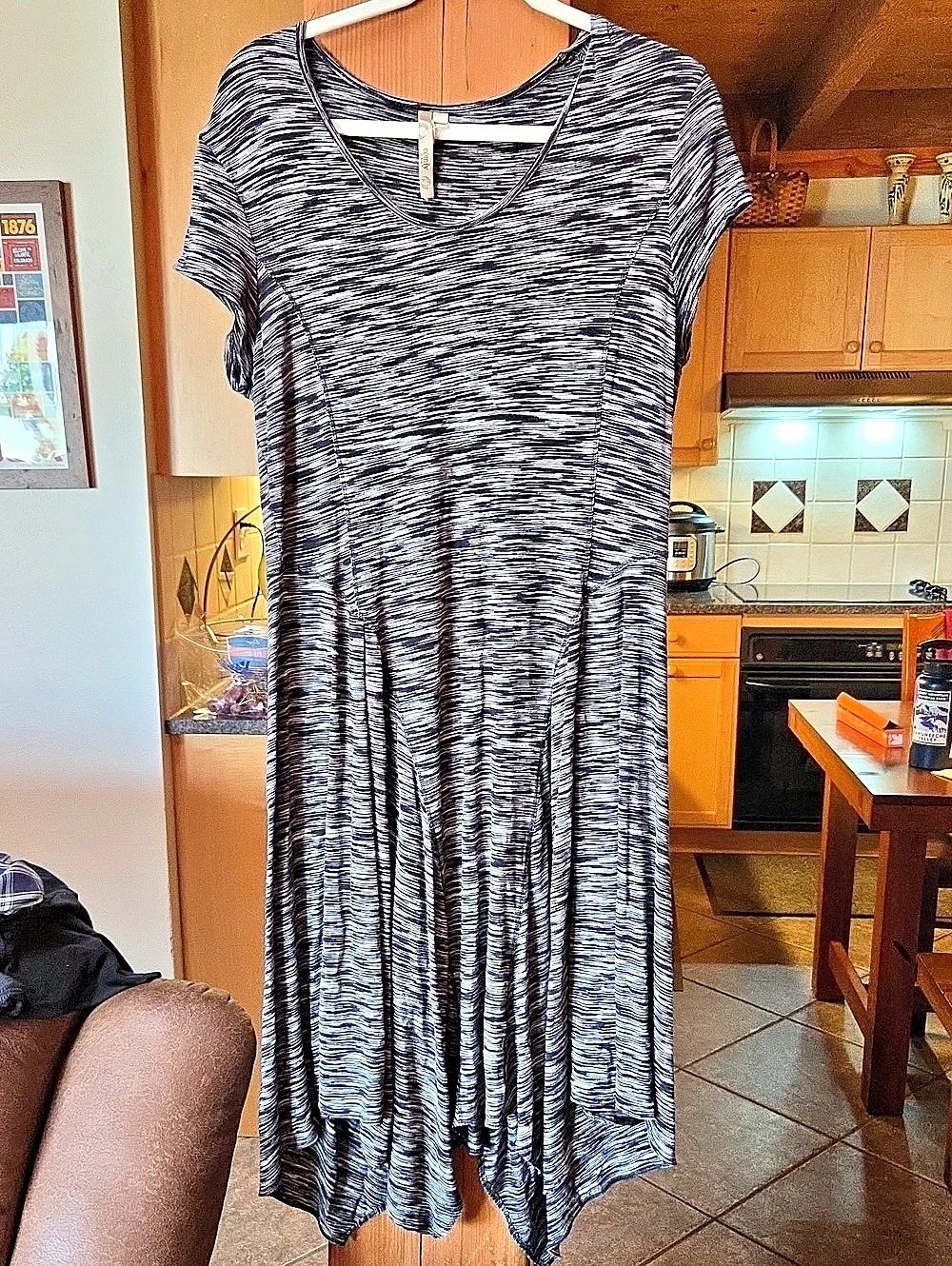Comfy Usa Black & White Midi Dress Size Large